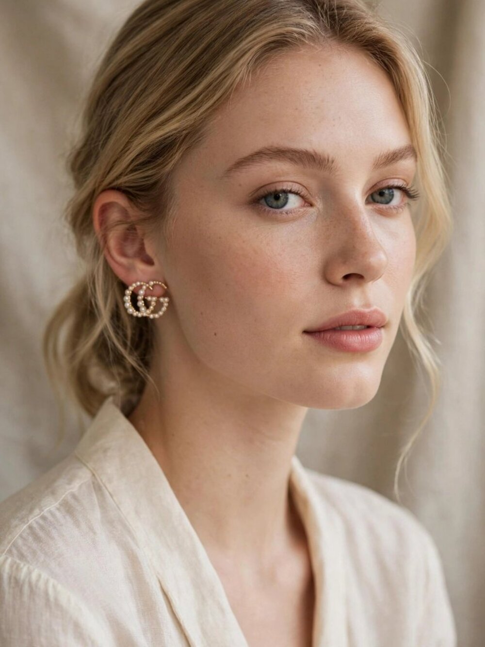 Pearl Interlocking GG Stud Earrings XDL